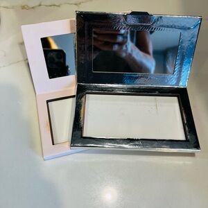 Seint Makeup Compact pallet